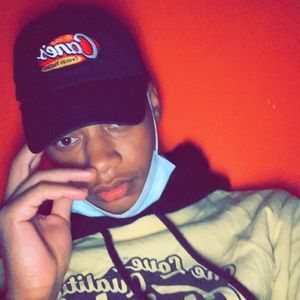 Meet your Posher, Imani